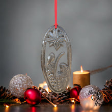 Load image into Gallery viewer, Nativity Ornament - Oval