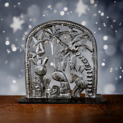 Nativity - Medium with Arch Standing