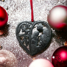 Load image into Gallery viewer, Heart Nativity Swirl Ornament