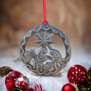 Nativity Ornament - Round Swirl