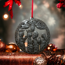 Load image into Gallery viewer, Nativity Ornament - Large with Berries