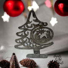 Load image into Gallery viewer, Nativity Christmas Tree