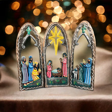 Load image into Gallery viewer, Tri Fold Nativity Painted