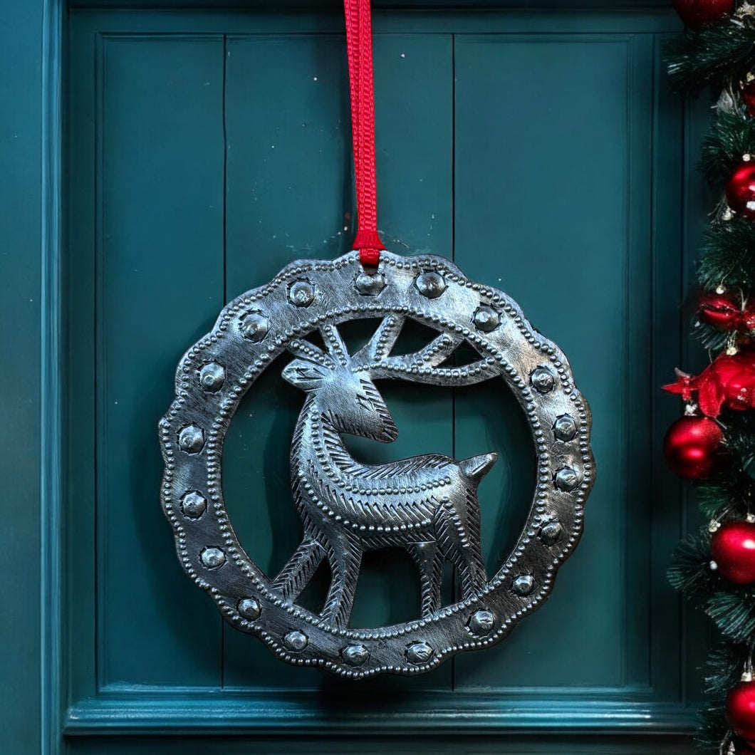 Reindeer Circle Ornament