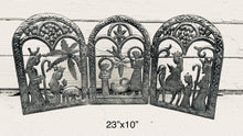 Load image into Gallery viewer, Tri Fold Nativity Rounded - 23”