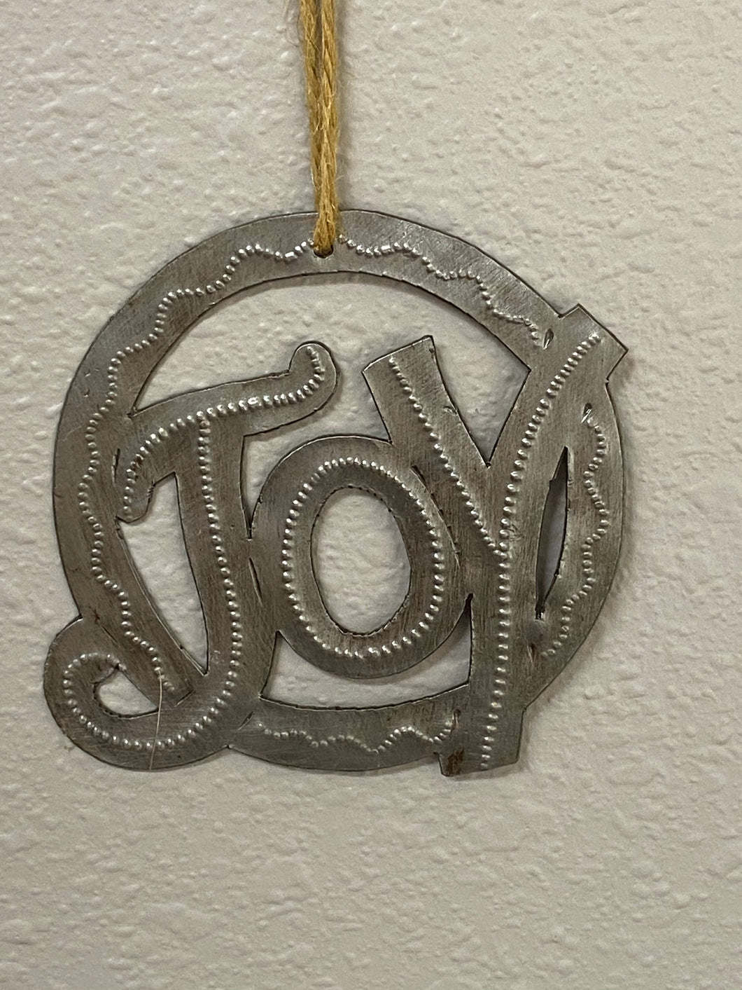 Joy Ornament Circle