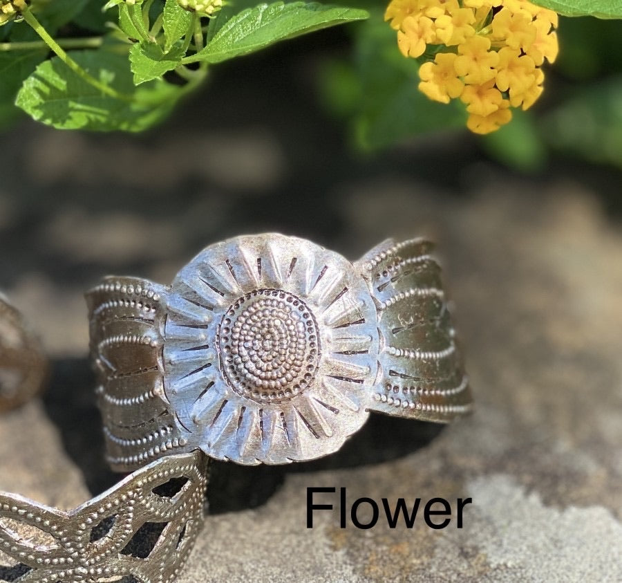 Cuff Bracelet - Sunflower