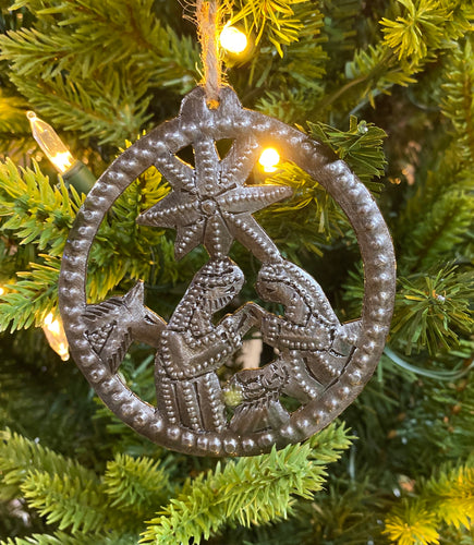 Nativity Ornament Round
