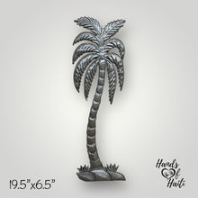 Load image into Gallery viewer, Solo Palm Tree